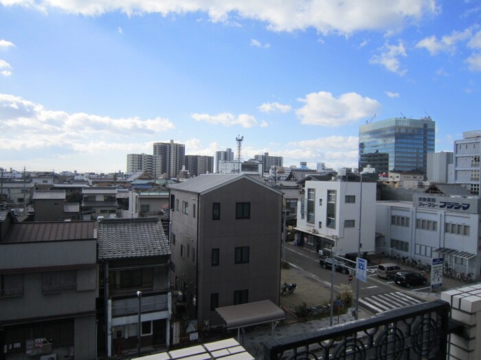 室内からの展望 プチ桜