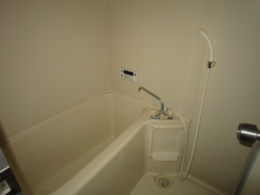 バス／シャワールーム等 サープラスワン前西