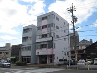 愛和ビル