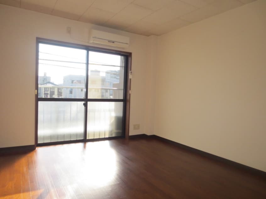 居室 コ－ポ　スコッチ