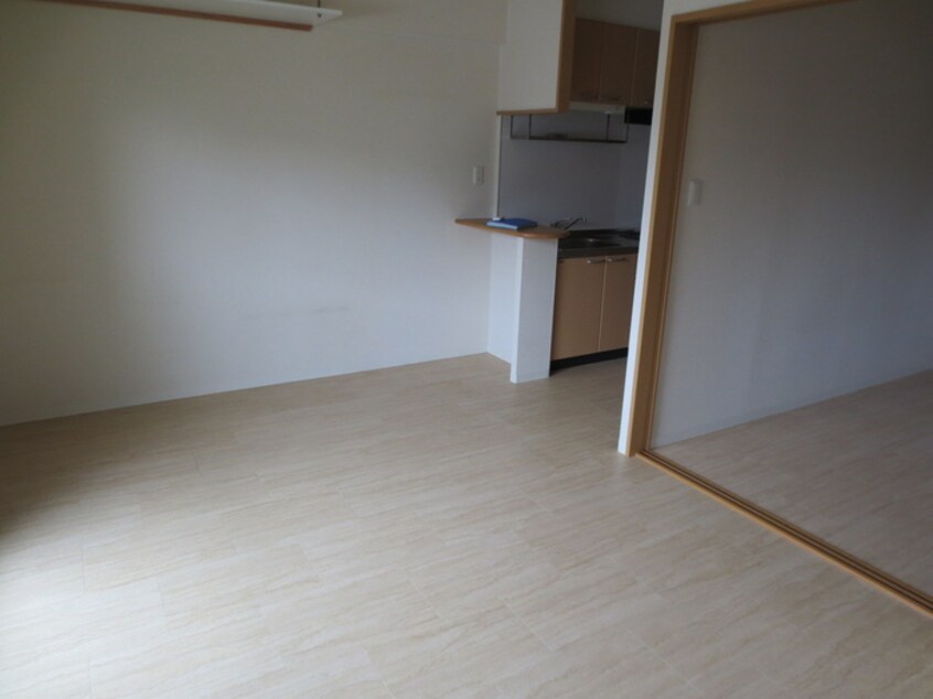 居室 ヒルズ楠南棟