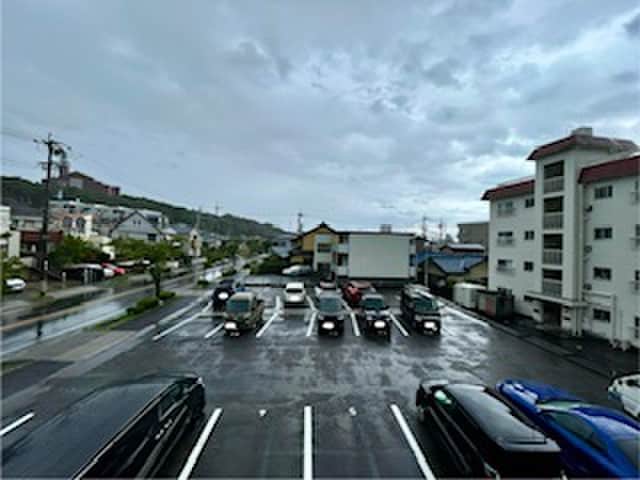 室内からの展望 アベニュ－すみれ