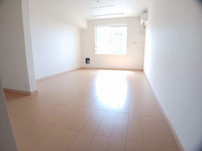 居室 ボンジュルネ