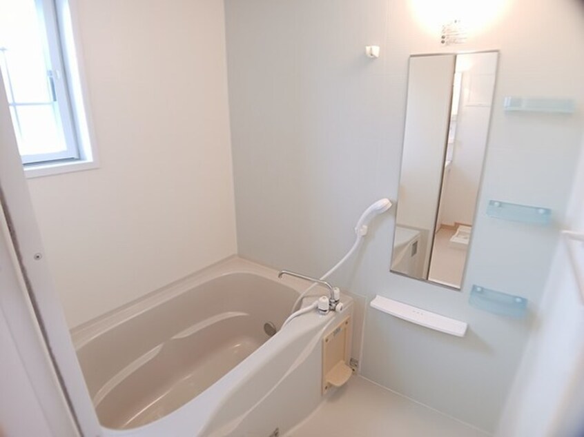 バス／シャワールーム等 ボンジュルネ