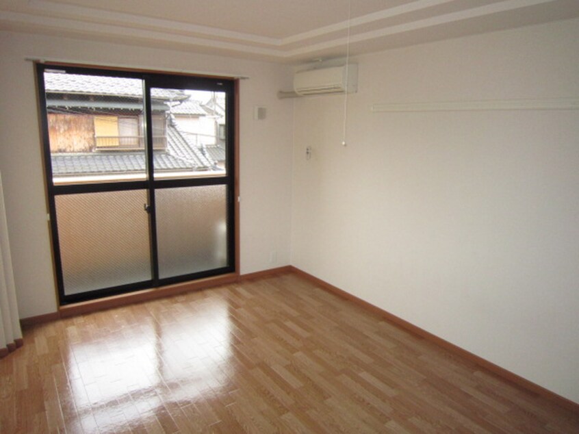 居室 ロイヤル木の家２番館