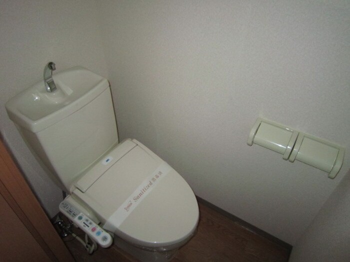 トイレ ロイヤル木の家２番館