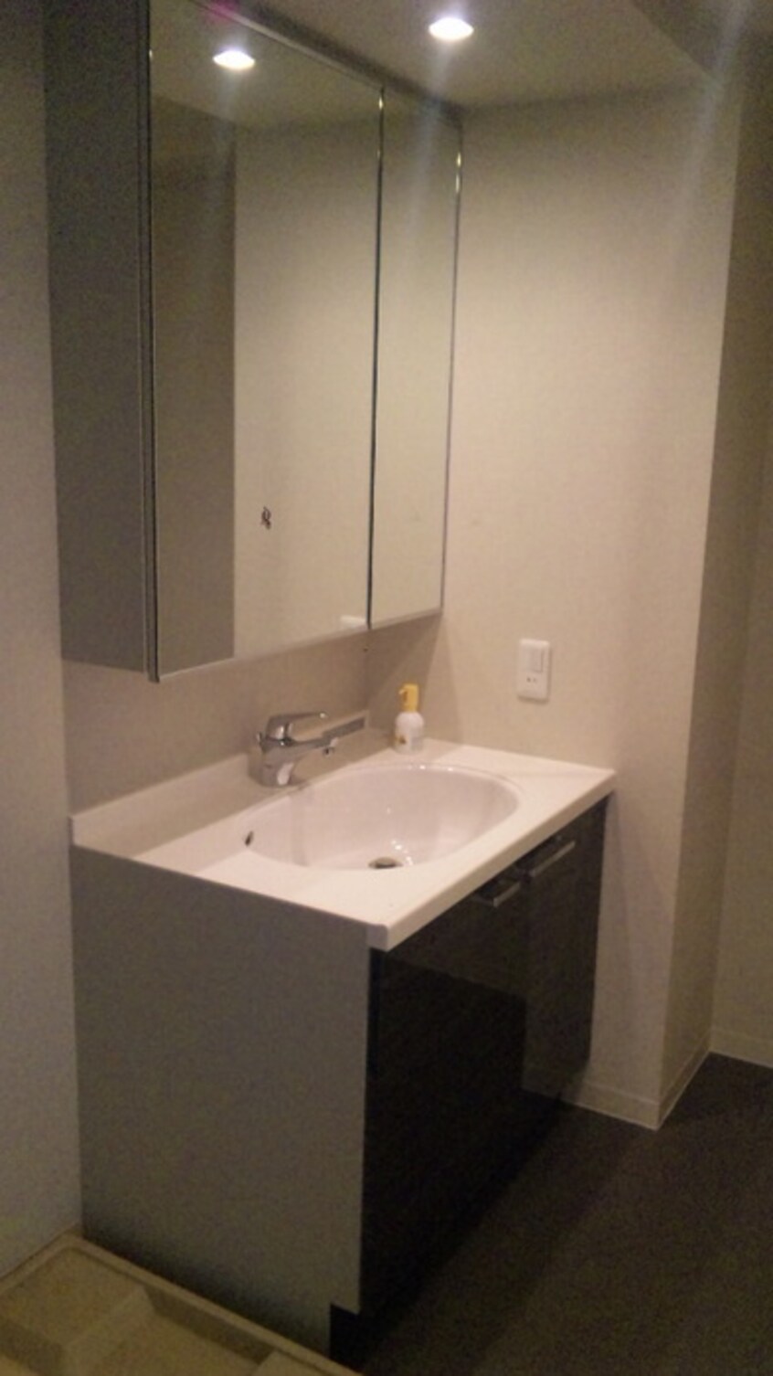 洗面 ベレ－サ熱田