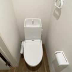 トイレ アークス八田