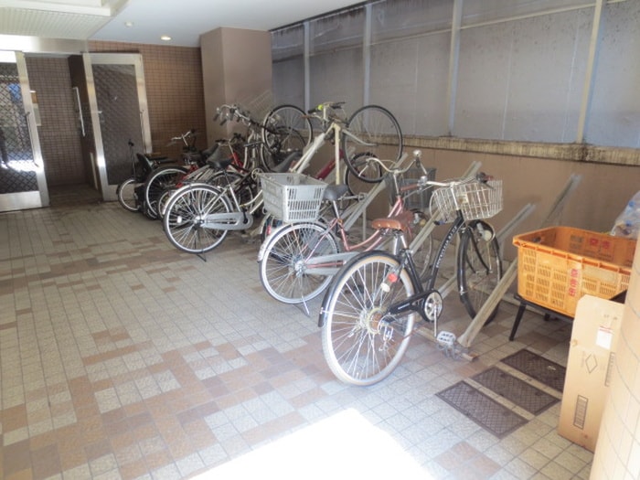 駐輪場 ドムス東栄