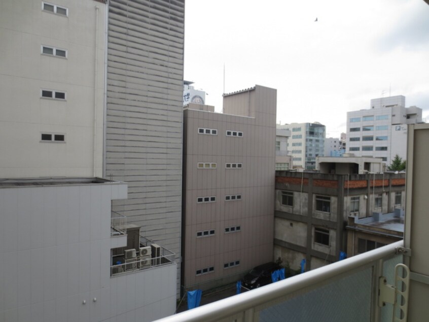 室内からの展望 丸の内スクエア