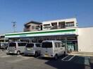 ファミリーマート喜惣治２丁目店(コンビニ)まで180m サンモ－ル喜惣治
