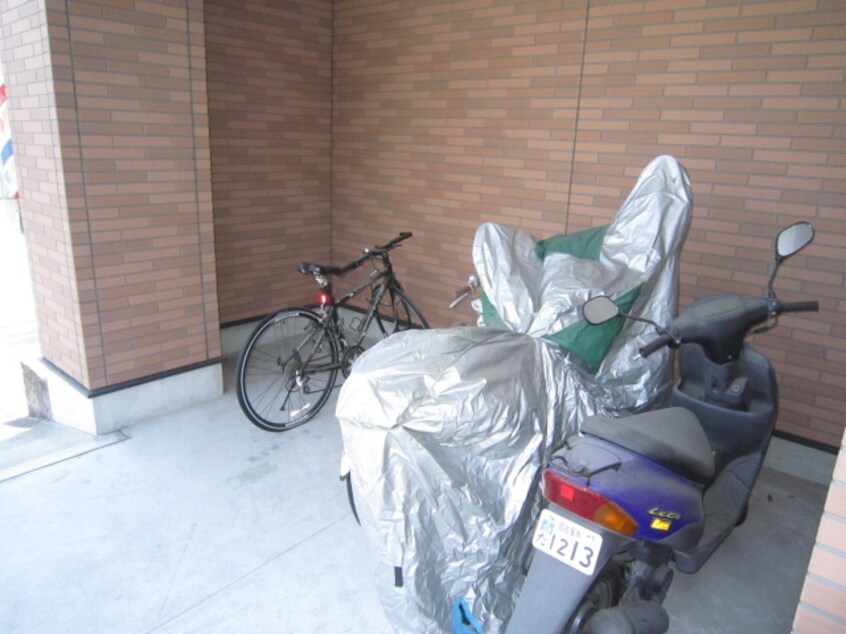 駐輪場 グラン・シャリオ