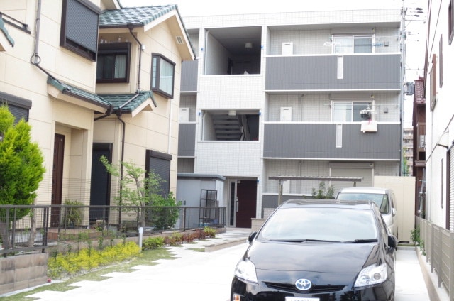 駐車場 ロワメゾン松陽