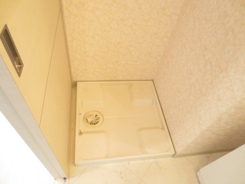 洗濯機置場 コ－ト新栄