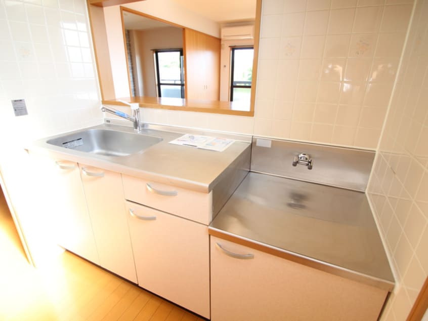 キッチン グランディア水広