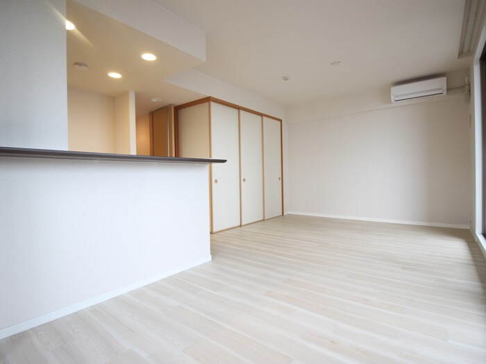 居室 SS.FLAT桜山