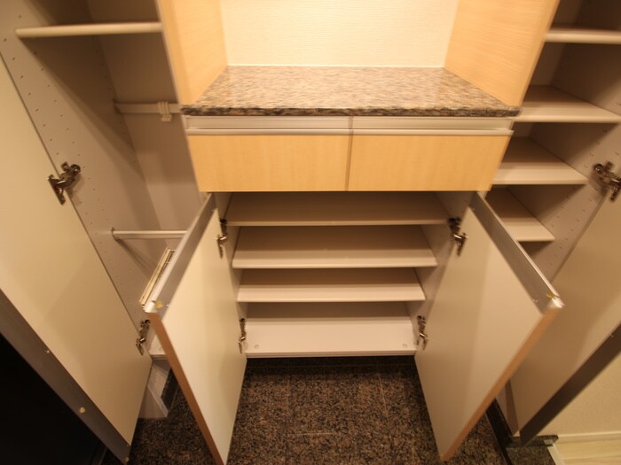 靴箱 SS.FLAT桜山