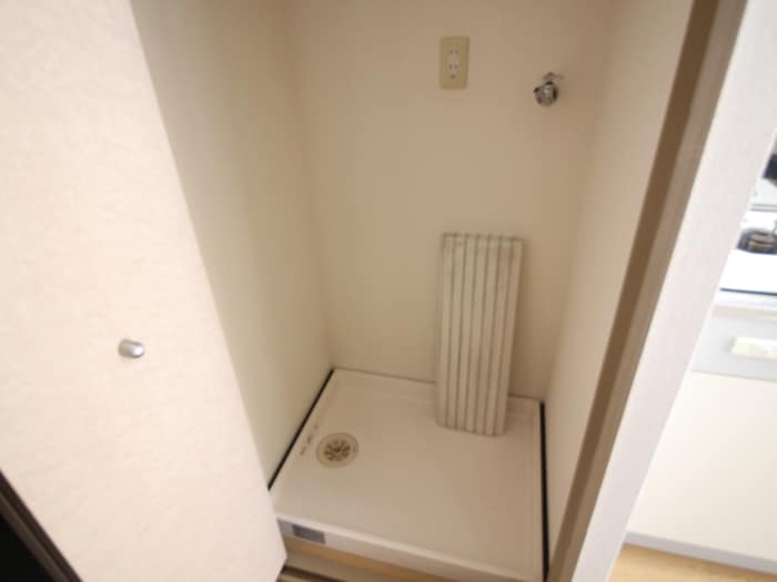 洗濯機置場 DAITOKU