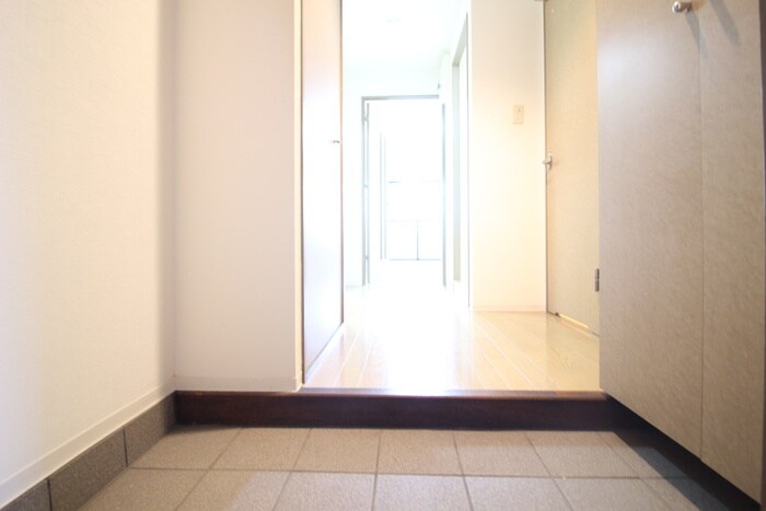 玄関 DAITOKU