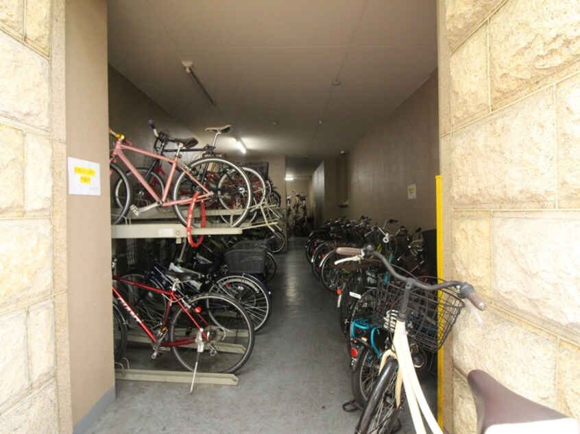 駐輪場 ﾌﾟﾚｻﾝｽ名古屋城前(507)