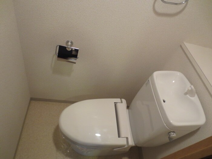 トイレ ﾌﾟﾚｻﾝｽ名古屋城前(507)