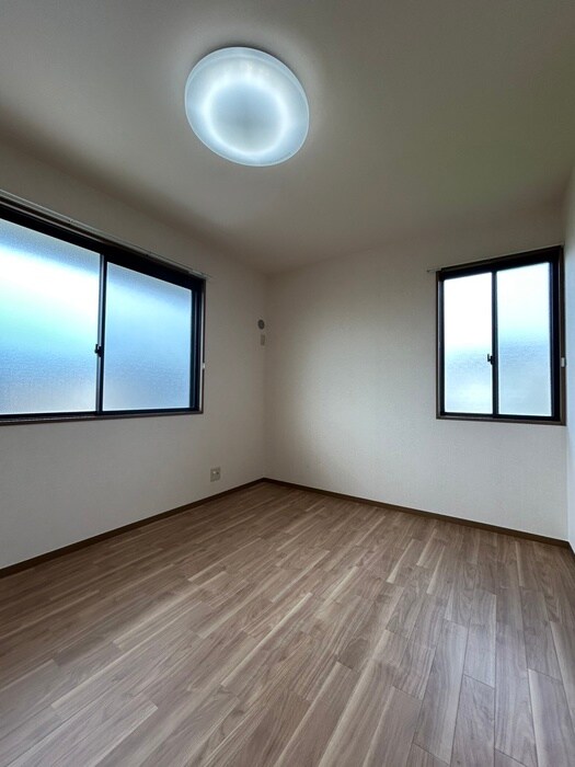 居室 ヴィラ　エテルノ