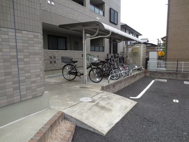 エントランス部分 サウスビュー