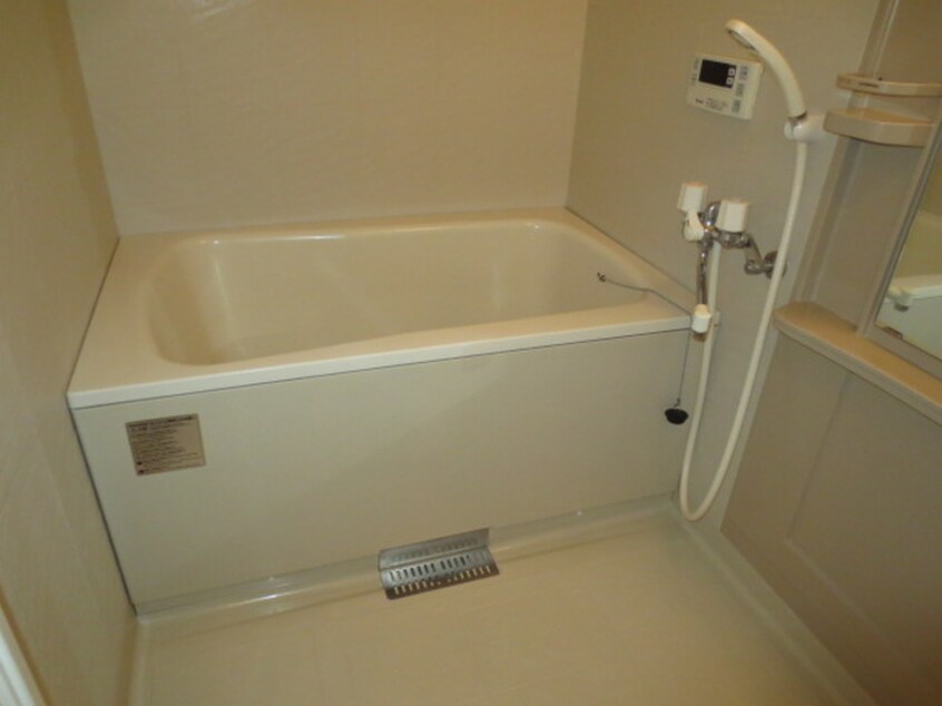 バス／シャワールーム等 サウスビュー