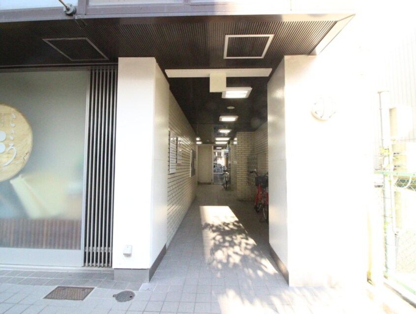 エントランス部分 愛協ビル