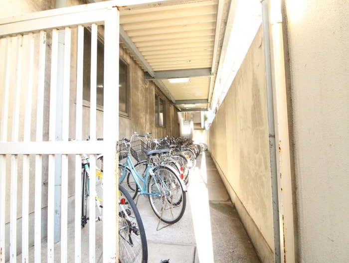駐輪場 愛協ビル