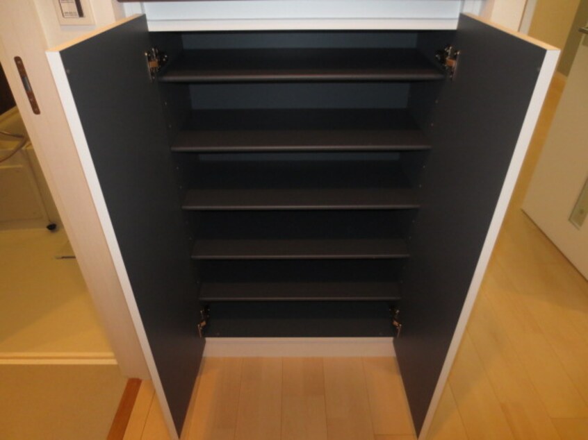 靴箱 エルスタンザ千代田