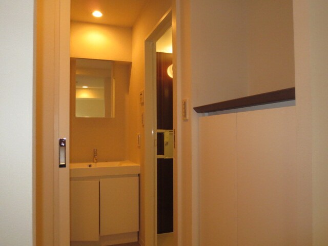 廊下 エルスタンザ千代田