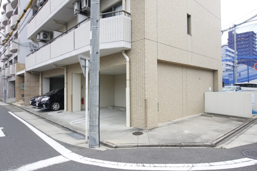 駐車場 サンヒルズ新瑞橋