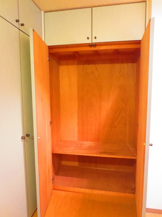 収納 エクセレンス志賀本通