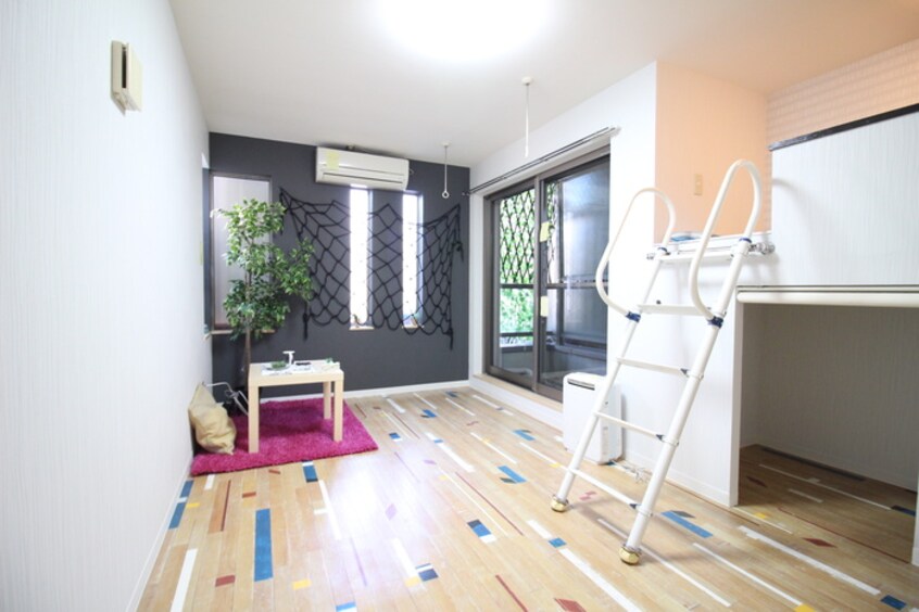 居室 プリミエ－ル妙音通