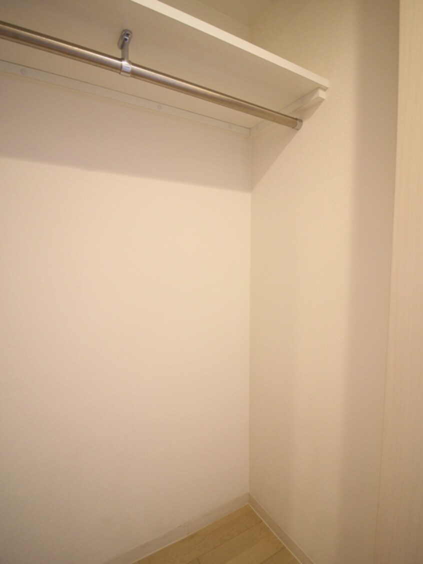 収納 アデグランツ大須