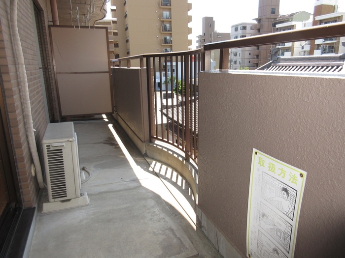 ベランダ・バルコニー ウイングオカドビル