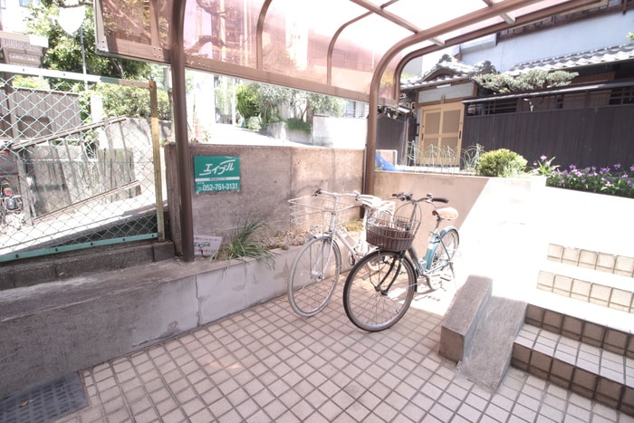 駐輪場 覚王山Ｋハイト