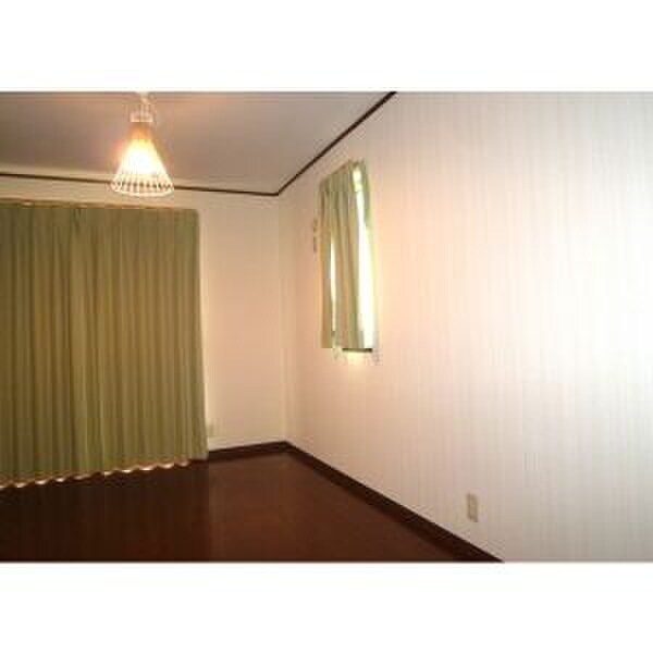 居室 オ－クフォレスト油屋町　Ｃ棟