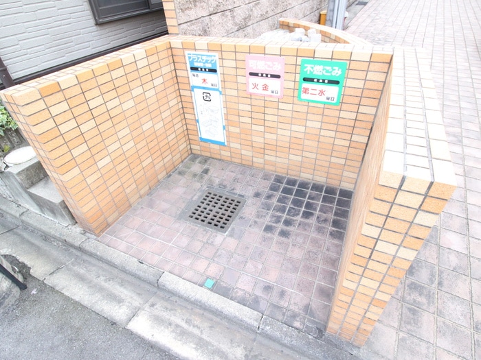 建物設備 Ｍｅｒｃｉ