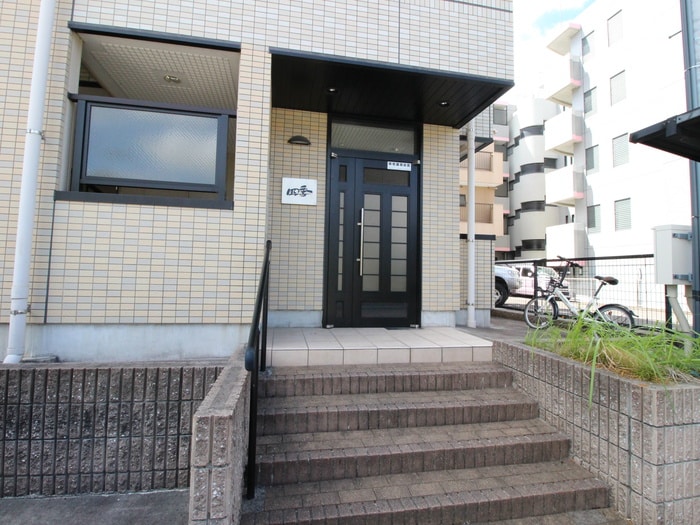 エントランス部分 四季