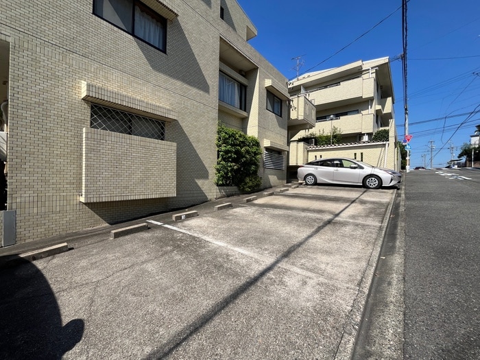 駐車場 鉄村マンション　Ｓ棟