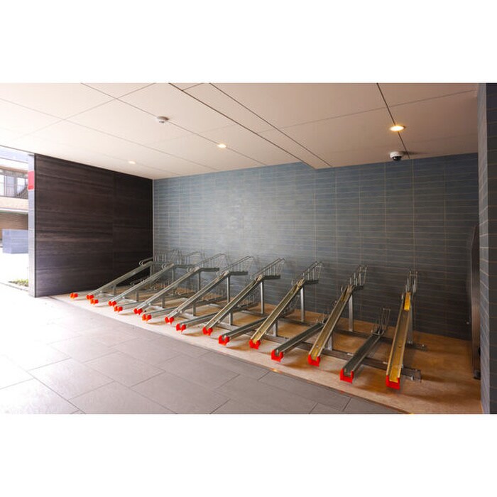 駐輪場 quador名古屋WEST