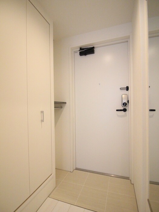 玄関 quador名古屋WEST