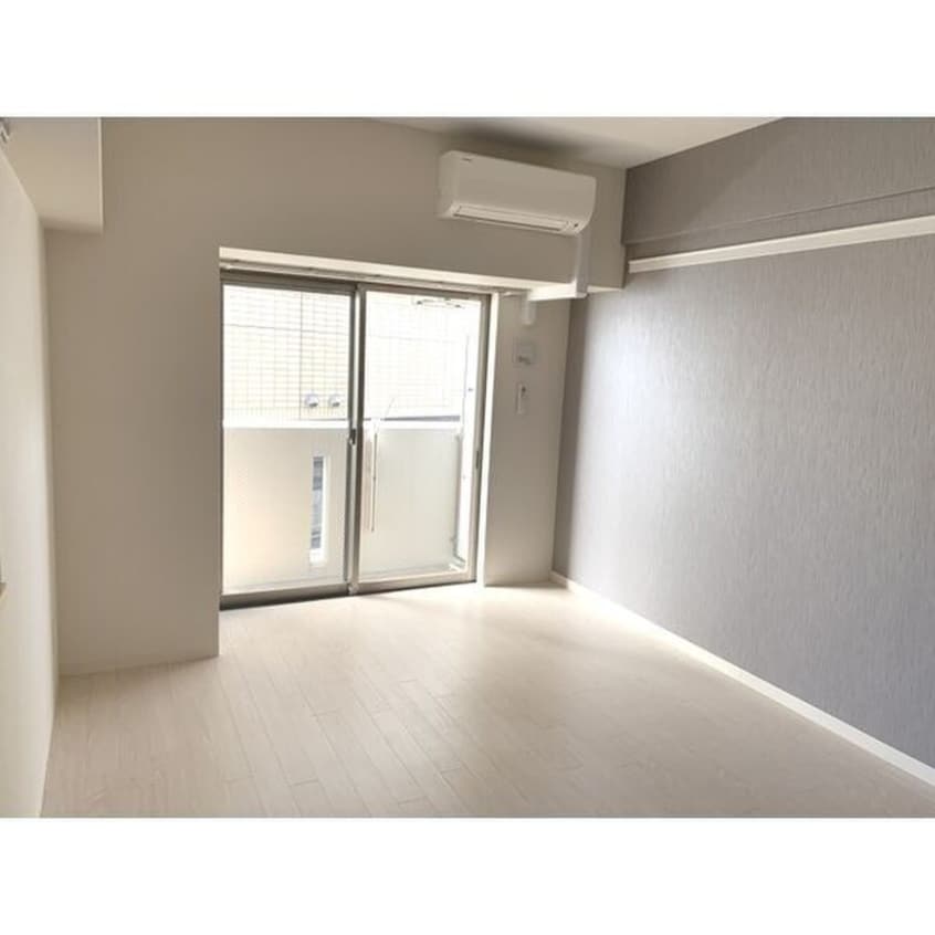 居室 RAFFLE CHIHAYA