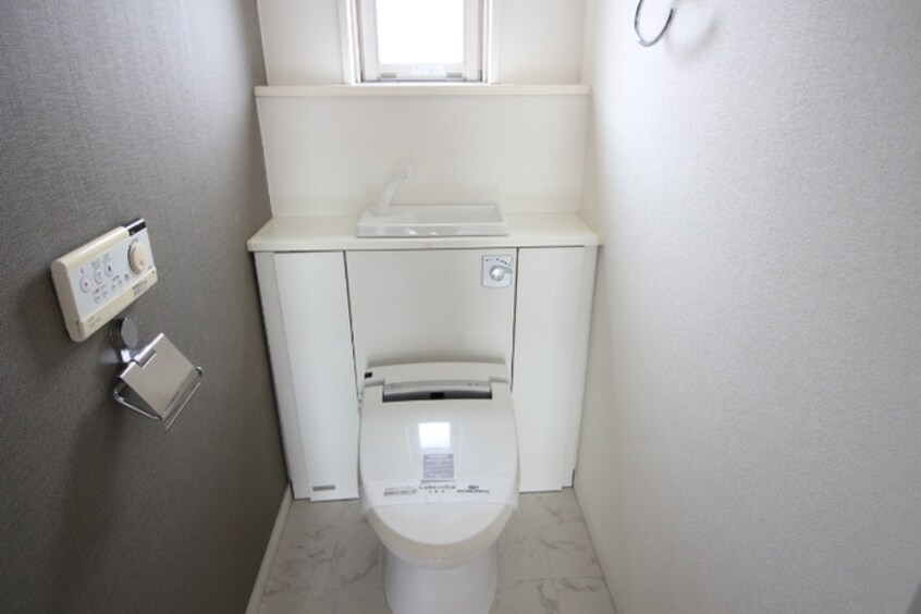 トイレ プライムメゾン東桜