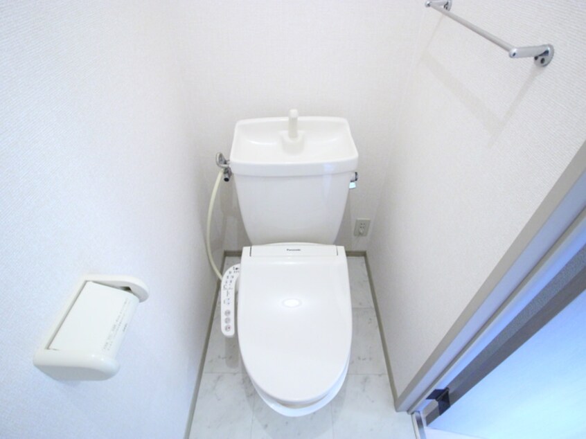 トイレ セジュールノリタケＢ
