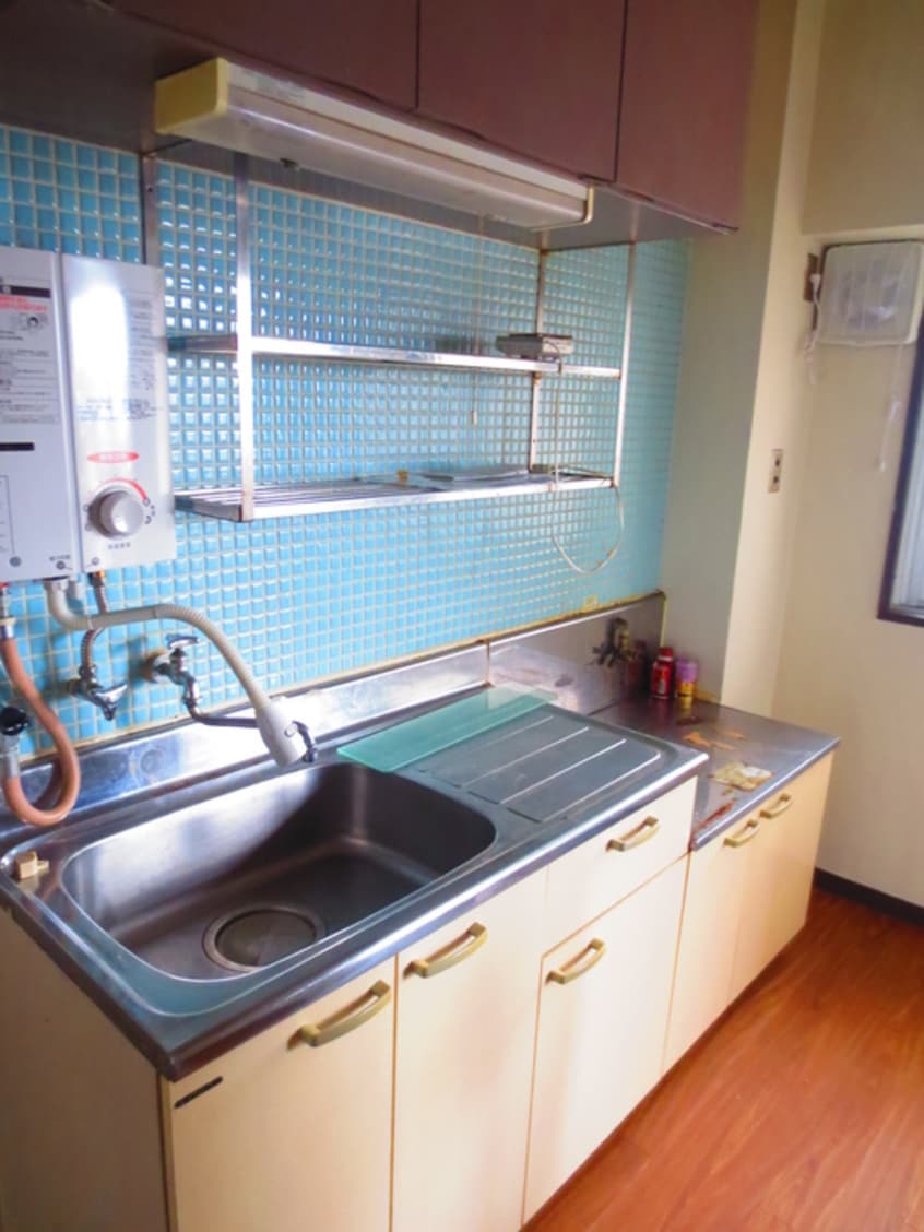 キッチン ト－タス駒止