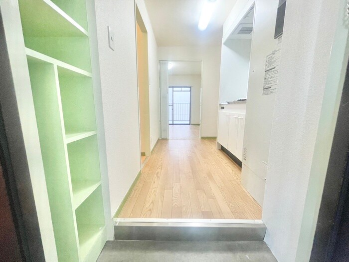 玄関 アネックス・シオガマ