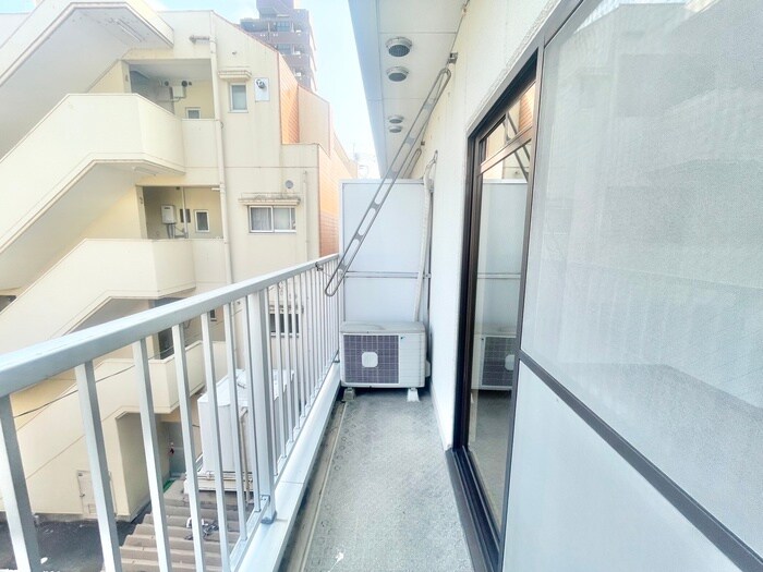 ベランダ・バルコニー アネックス・シオガマ